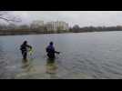 Une dizaine de nageurs téméraires au plan d'eau du Pré L'Evêque ce 1er janvier 2026 dans une eau à 4 degrés