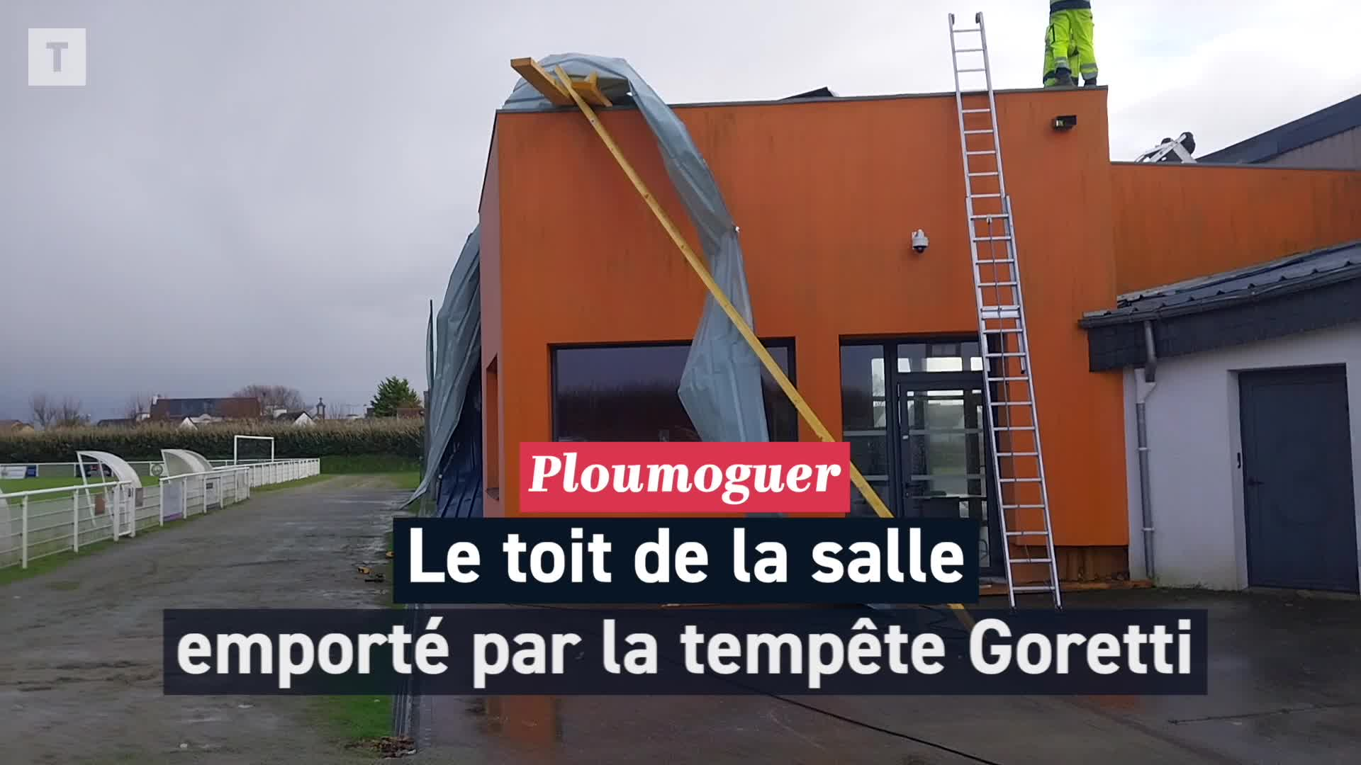 « C’est une catastrophe pour notre commune » : le toit de la salle omnisports de Ploumoguer s’est à nouveau envolé avec la tempête Goretti [Vidéo]