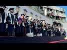 VIDÉO. Gaza : des étudiants en médecine célèbrent leur remise de diplômes au milieu des ruines