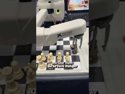 Robot joueur d'échecs  #ces  #ces2026  #échecs  #robot  #ia  #shorts