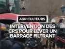 Agriculteurs en colère : Intervention des CRS pour lever un barrage filtrant à Fos