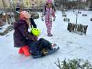 VIDÉO. Avec la neige, ce parc du Mans se transforme en piste de luge