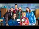 Watch video of TF1 Bande Annonce Série Le Diplôme Prochainement.

Avec Clémentine Célarié, Bernard Campan, Camille Lelouche. 

️TF1 - TF1 - Bande annonce série "Le diplôme"  - Label :  Ouest France -