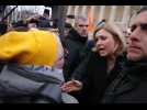 VIDÉO. Yaël Braun-Pivet, chahutée devant l'Assemblée nationale, tente de discuter avec les agriculteurs