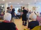 Pour la Saint-Valentin, ces seniors retrouvent leur jeunesse sur des chansons d'époque