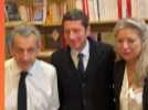 Nicolas Sarkozy en séance de dédicace pour « Le Journal d'un Prisonnier »