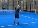 Padel : le sport en plein essor qui séduit toutes les générations