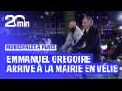 Municipales à Paris : nouvellement élu, Emmanuel Grégoire se rend à l'Hôtel de ville en Vélib