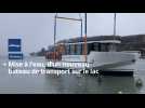 Opération réussie : le nouveau bateau hybride officiellement sur le lac d'Annecy