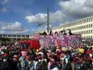 VIDÉO. Carnaval étudiant de Caen : on vous a demandé à quoi vous font penser les années 2000 ?