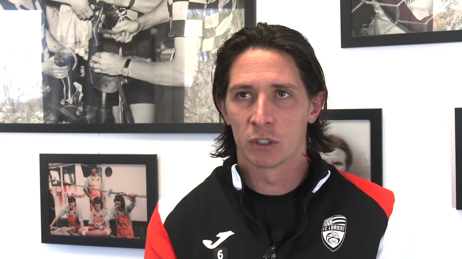 « Tout ce qui est en salle est une grosse séance, c'est l'horreur ! » : blessé, Laurent Abergel est déçu de manquer le match du centenaire et le match des légendes du FC Lorient