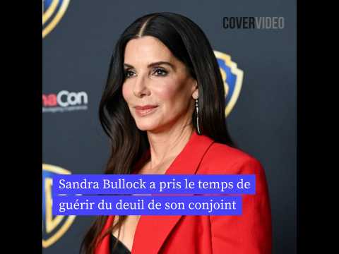 VIDEO : Sandra Bullock a pris du temps pour e&hellip;