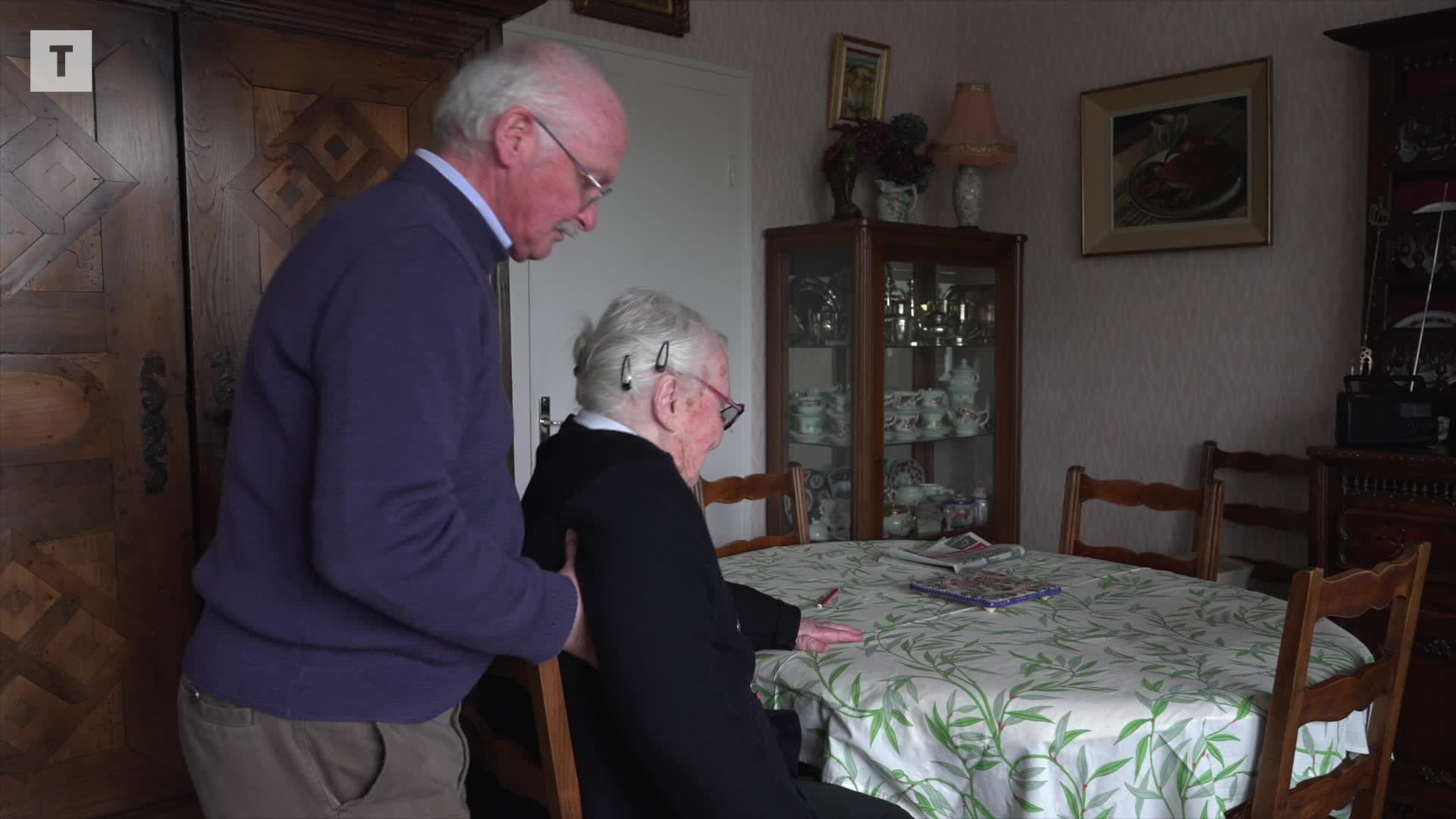 « C’est arrivé comme ça » : pourquoi le Morlaisien Yvon, 67 ans, est venu vivre auprès de sa maman de 104 ans [Vidéo]