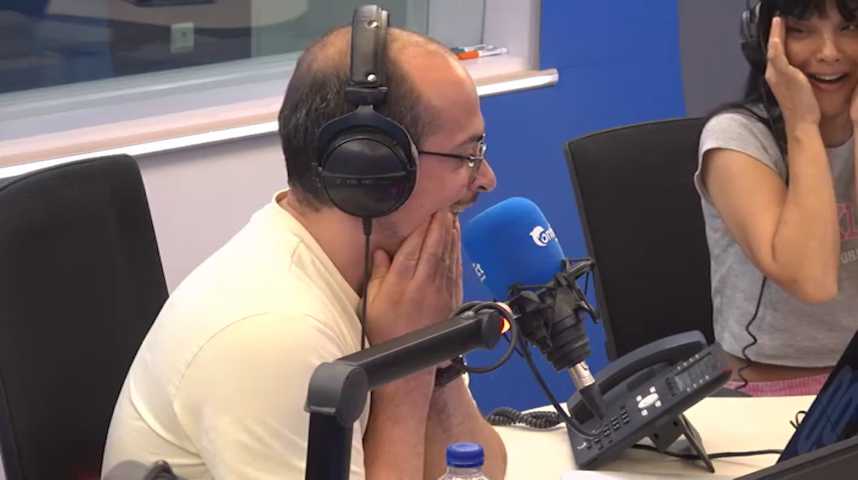 Stephan Van Bellinghen donne la météo pour l'anniversaire de Valentino