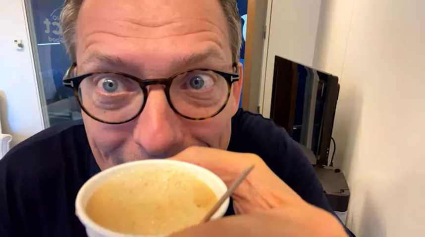 On joue au Café d'Olivier avec Céline