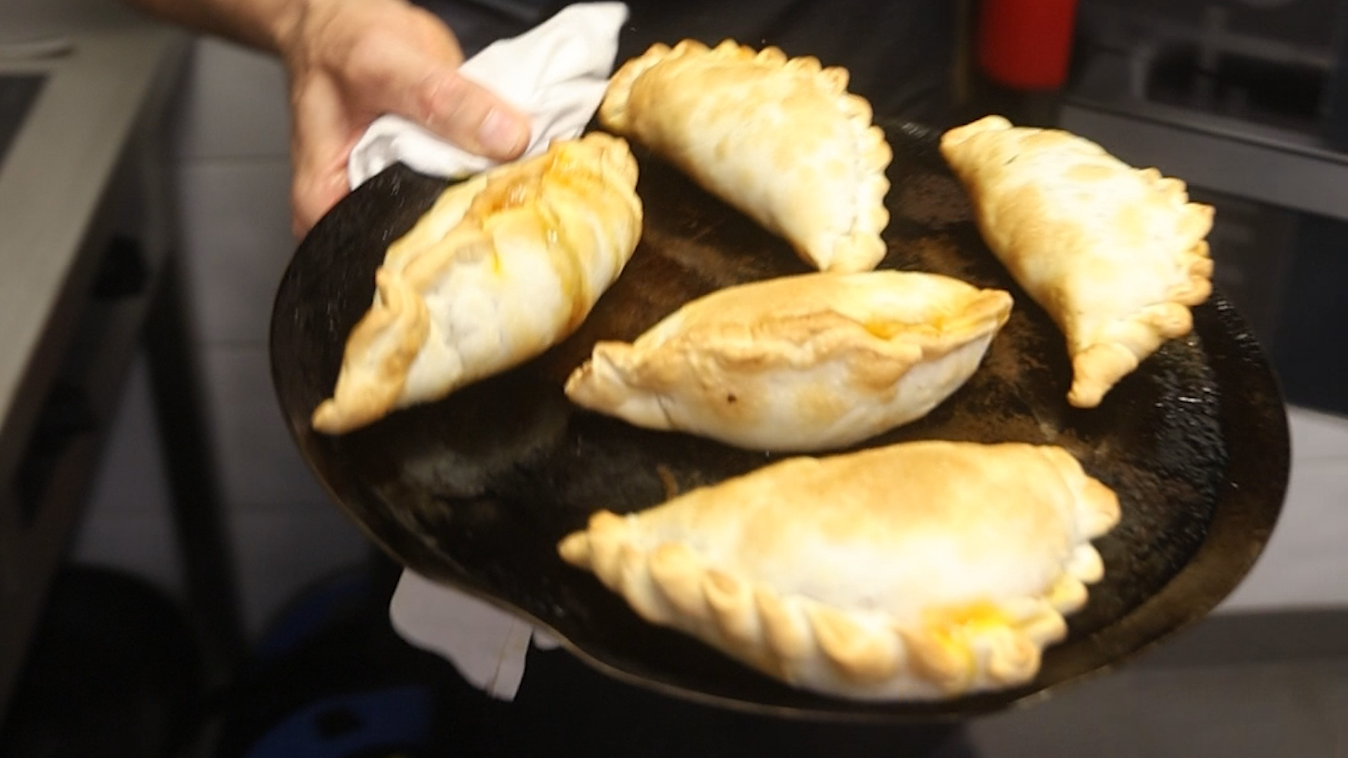 La recette des empanadas de Gustavo, Argentin d’origine et chef cuisinier à Strasbourg