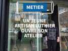 Un luthier spécialisé dans les guitares électriques et les basses ouvre son atelier