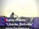 Santa chante "Libérée, Délivrée" pour l'ouverture du parc Disney Adventure World