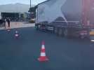 Les transporteurs de l'OTRE organisent le filtrage des camions au péage du Capitou