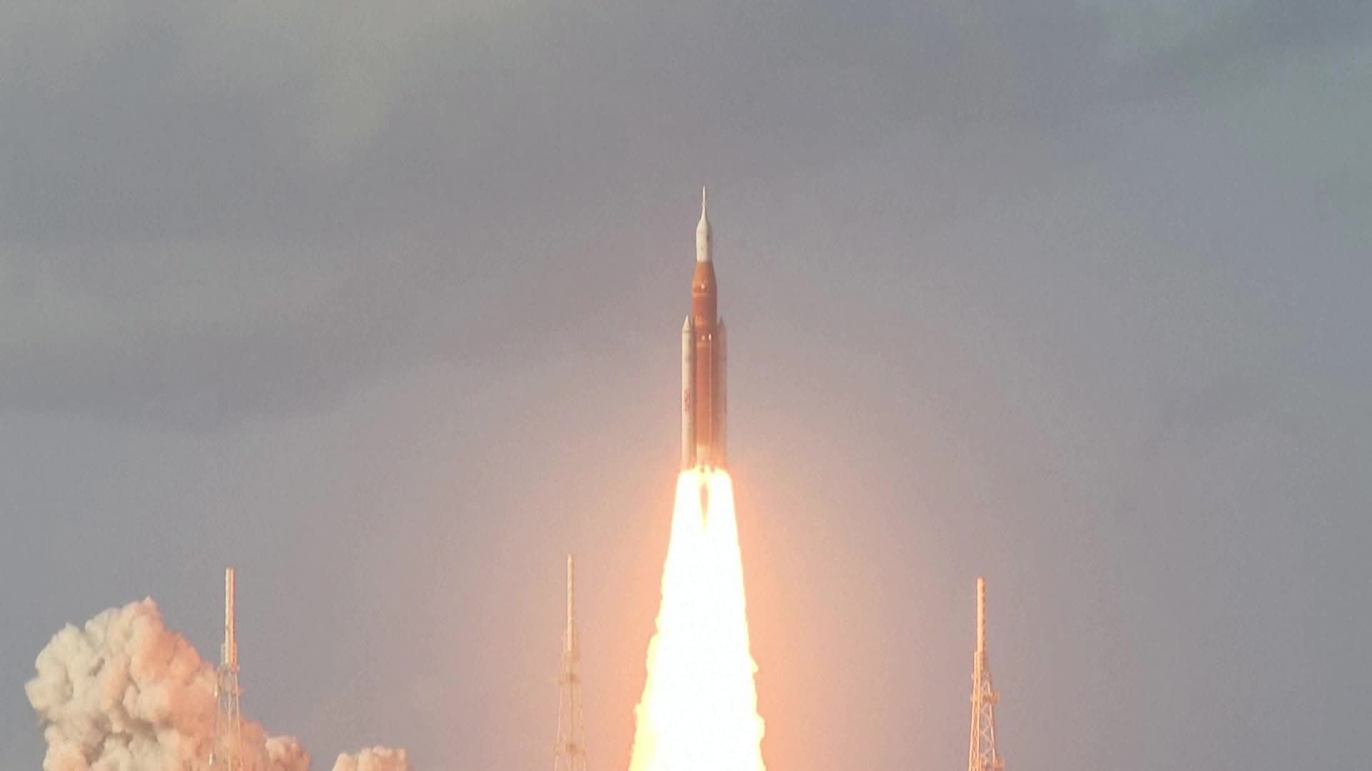 Approvisionnement en carburant, redressement fiscal, décollage d’Artemis 2 : le point à la mi-journée