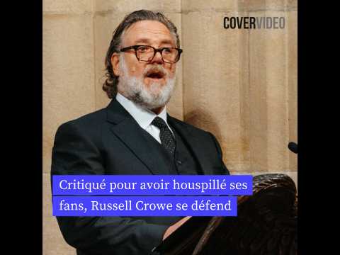 VIDEO : Critiqu� pour avoir houspill� ses fan&hellip;