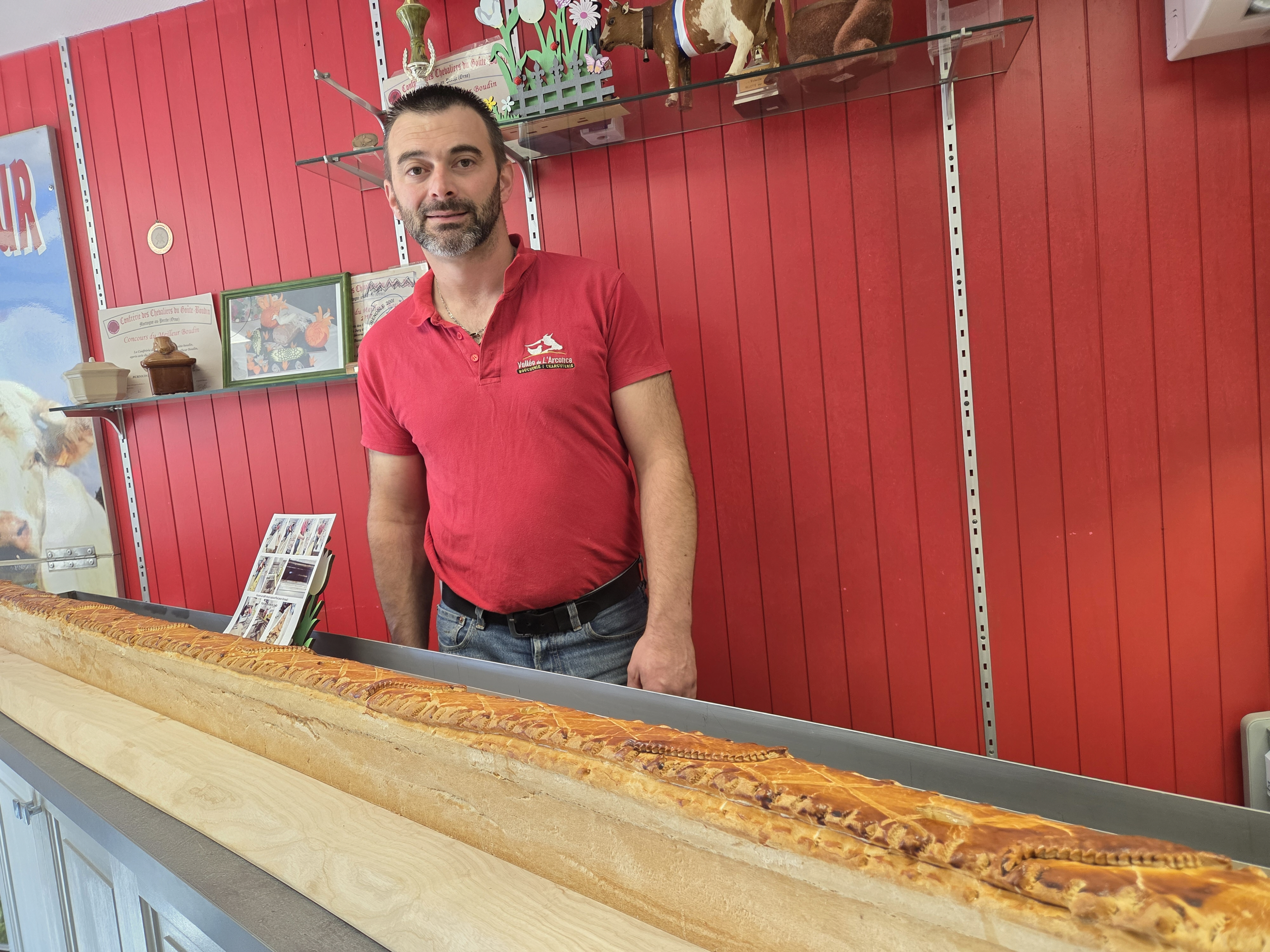 Il réalise un pâté en croûte de 2,50 m : record mondial en vue à Saint-Yan ?
