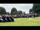Vid�o VIDEO. 82e anniversaire du D�barquement : une chanson du film Barbie s'�l�ve dans le cimeti�re britannique de Bayeux
