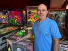 VIDÉO. Flippers et retro-gaming stars du salon Crazy flip de Challans