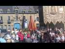 Vid�o VID�O. Pr�s de Caen, plusieurs centaines de personnes d�filent derri�re la Vierge noire de Notre-Dame-de-la-D�livrande